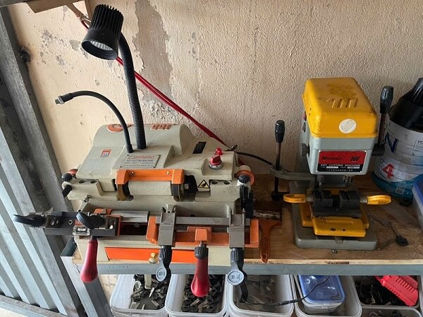 Cắt chìa khóa tại nhà | Đánh Chìa Khóa | Làm Chìa khóa MasterKeys