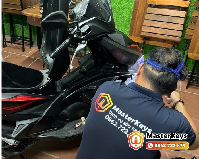 Thay ổ khóa xe máy Honda tại chỗ khu Lê Quang Định Bình Thạnh
