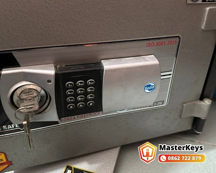 Dò mã và mở két sắt tài liệu văn phòng KCN Amata Biên Hòa không làm hư két