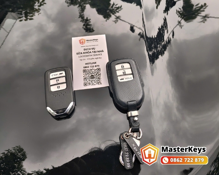 Lập trình smartkey Toyota tại hầm xe chung cư đường Nguyễn Trọng Tuyển Phú Nhuận