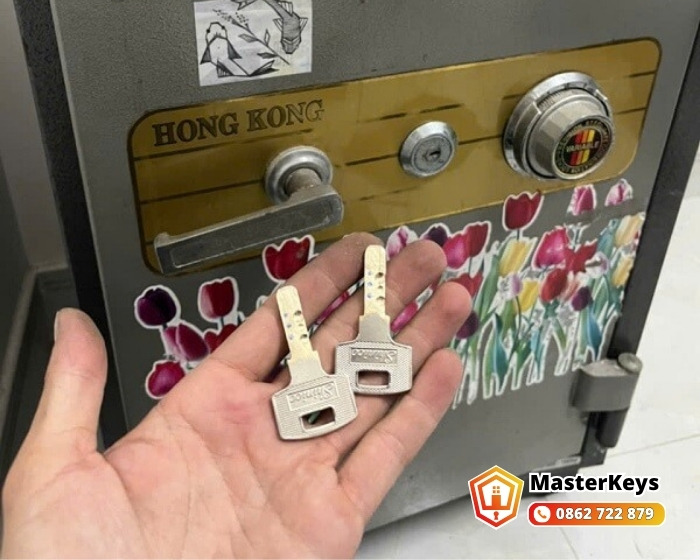 Bảng Giá Làm Chìa Khóa Két Sắt Tại MasterKeys