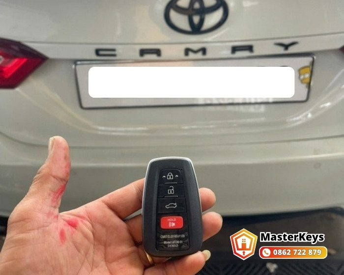 Làm Chìa Khóa Xe Camry Được Không Khi Mất Hết Chìa?