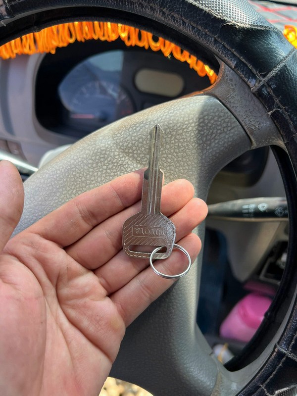 Làm Chìa Khóa Ô Tô Đa Năng – Hỗ Trợ Mọi Loại Xe, Mọi Hãng