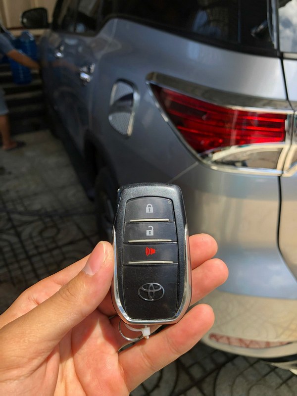 Làm chìa khóa CX5 Mazda Tận Nơi | Chính Hãng | BH 12 Tháng