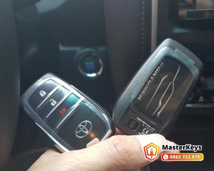 Làm Chìa Khóa Toyota Khi Mất Hết Chìa Có Được Không?