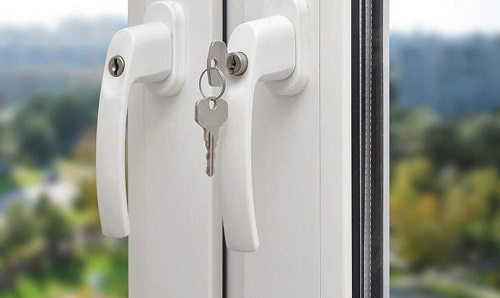Cách lắp khóa đa điểm | Hướng dẫn chi tiết từ A–Z, đơn giản dễ hiểu