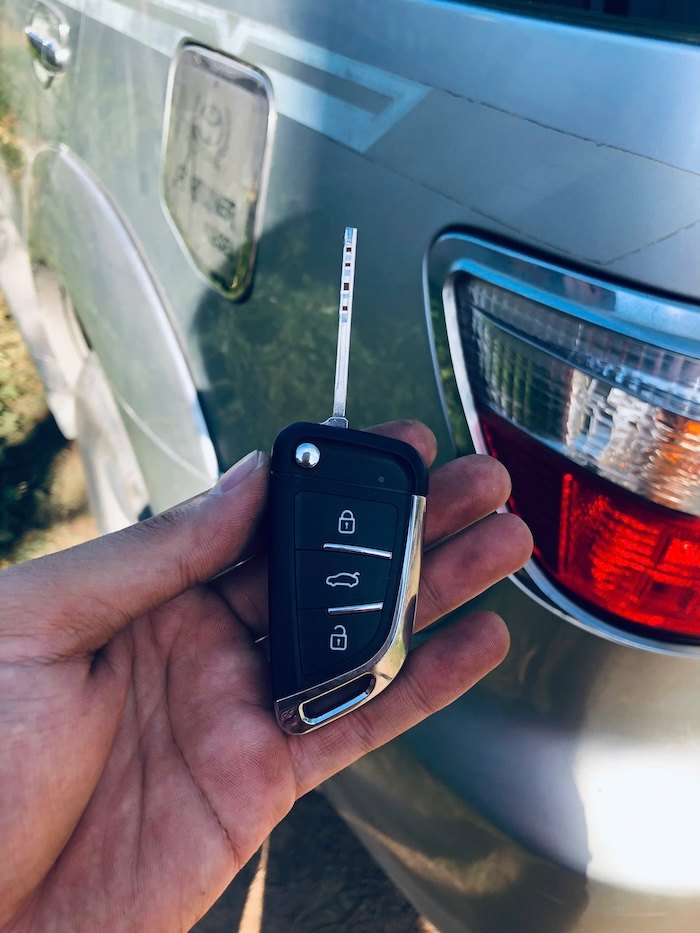 Làm chìa khóa xe Toyota Fortuner | Báo giá, Quy trình, Gọi 15p có mặt