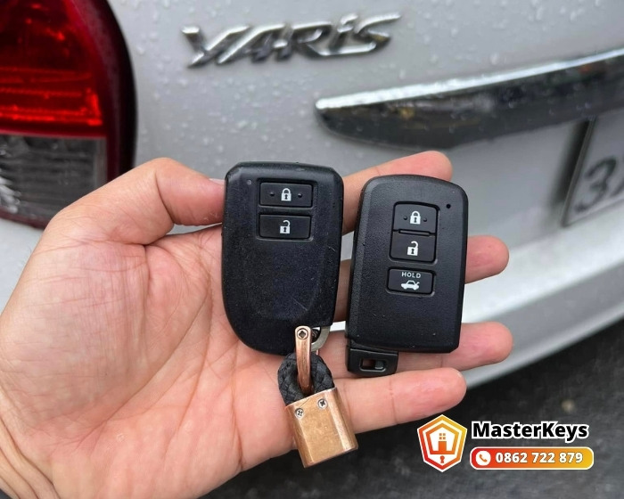 Xe Yaris Dùng Loại Chìa Nào? Cần Biết Trước Khi Làm
