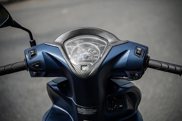 Xe Vision Mở Khoá Không Lên Điện? Xem Ngay Cách Khắc Phục