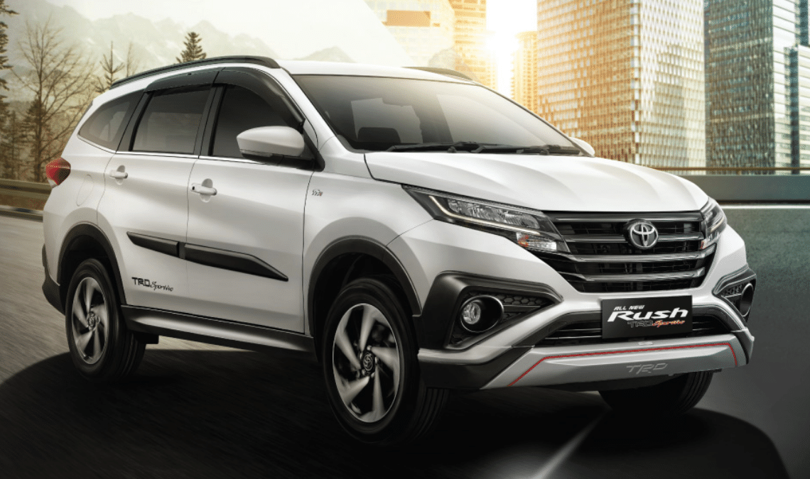 làm chìa khóa toyota rush
