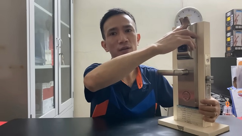 [Chi tiết] Hướng Dẫn Sử Dụng Khoá Vân Tay Adel 4910
