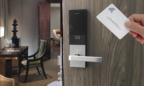 Cách Mở Khoá Phòng Khách Sạn| Hướng Dẫn Chi Tiết & Giải Pháp