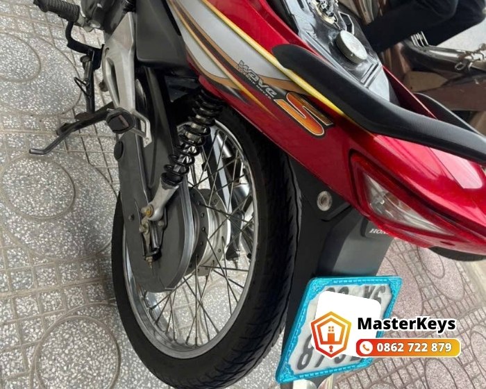 Cách Mở Cốp Xe Wave RSX Bằng Chìa Khóa
