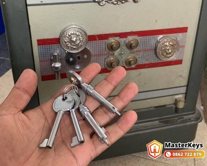 Quy Trình Mở Két Sắt Bauche 4 Núm Đúng Kỹ Thuật
