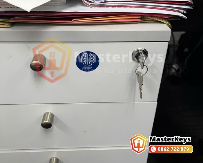 Khi Nào Nên Dừng Lại Và Gọi Thợ Khóa Chuyên Nghiệp?