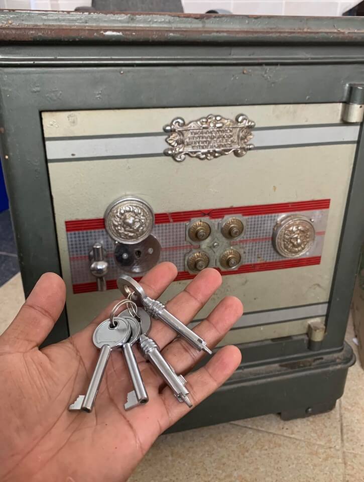 Cách Mở Khóa Két Sắt Bauche 4 Núm Vặn, Mã Chữ, Điện Tử