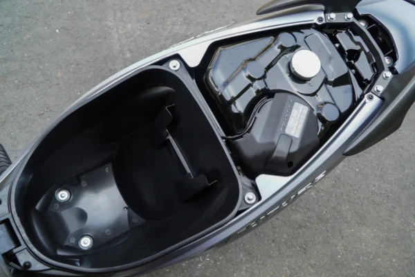 Cách Mở Cốp Xe Future: Toàn Tập Hướng Dẫn Xử Lý Sự Cố 2025 Cách Mở Cốp Xe Future: Toàn Tập Hướng Dẫn Xử Lý Sự Cố 2025