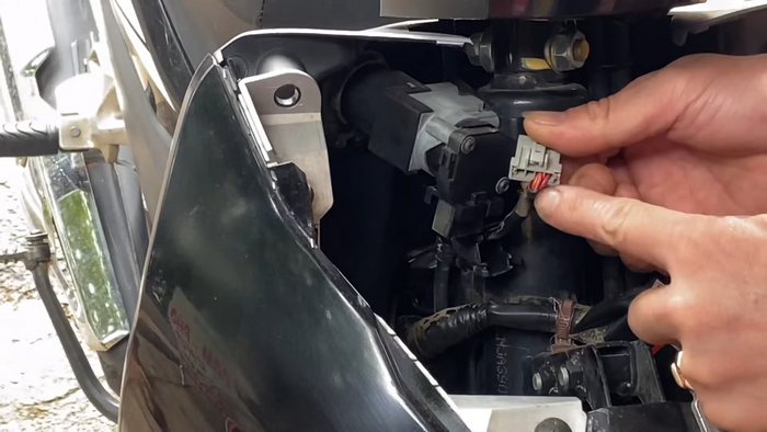 Cách Nổ Máy Xe Wave Khi Mất Chìa Khóa Mà Không Hại Xe