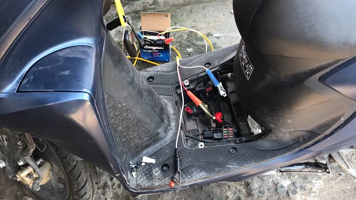 Cầu Chì Xe Vision Nằm Ở Đâu? Hướng Dẫn Tìm Và Thay Tại Nhà