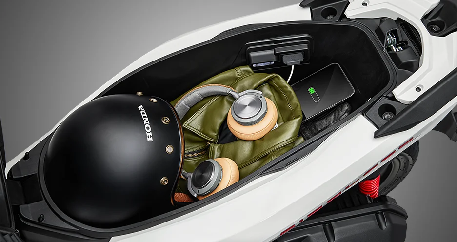 Cách Mở Cốp Xe AB Mọi Đời Nhanh Chóng Và An Toàn Nhất