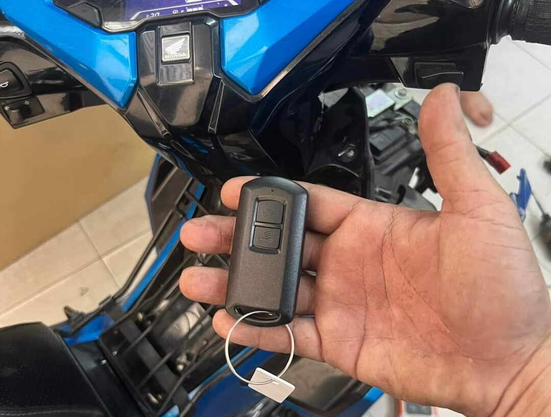 Smartkey Vision Hết Pin: Hướng Dẫn Xử Lý Khẩn Cấp Và Thay Pin Từ A-Z