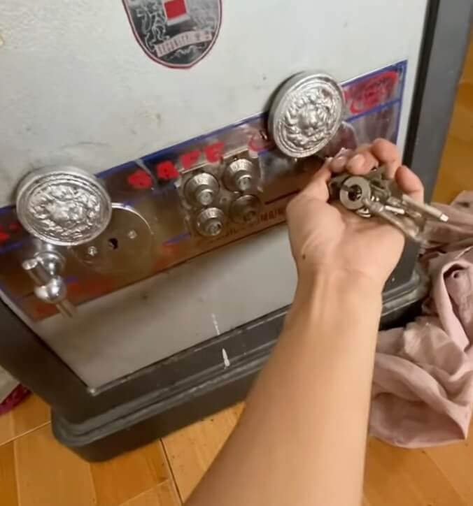 Cách Mở Két Sắt K One: Hướng Dẫn Toàn Diện Từ Chuyên Gia