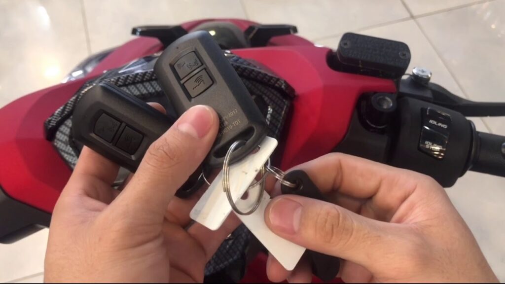 Làm Chìa Khóa Xe Vario 125/150/160 Tận Nơi [Bảng Giá ]