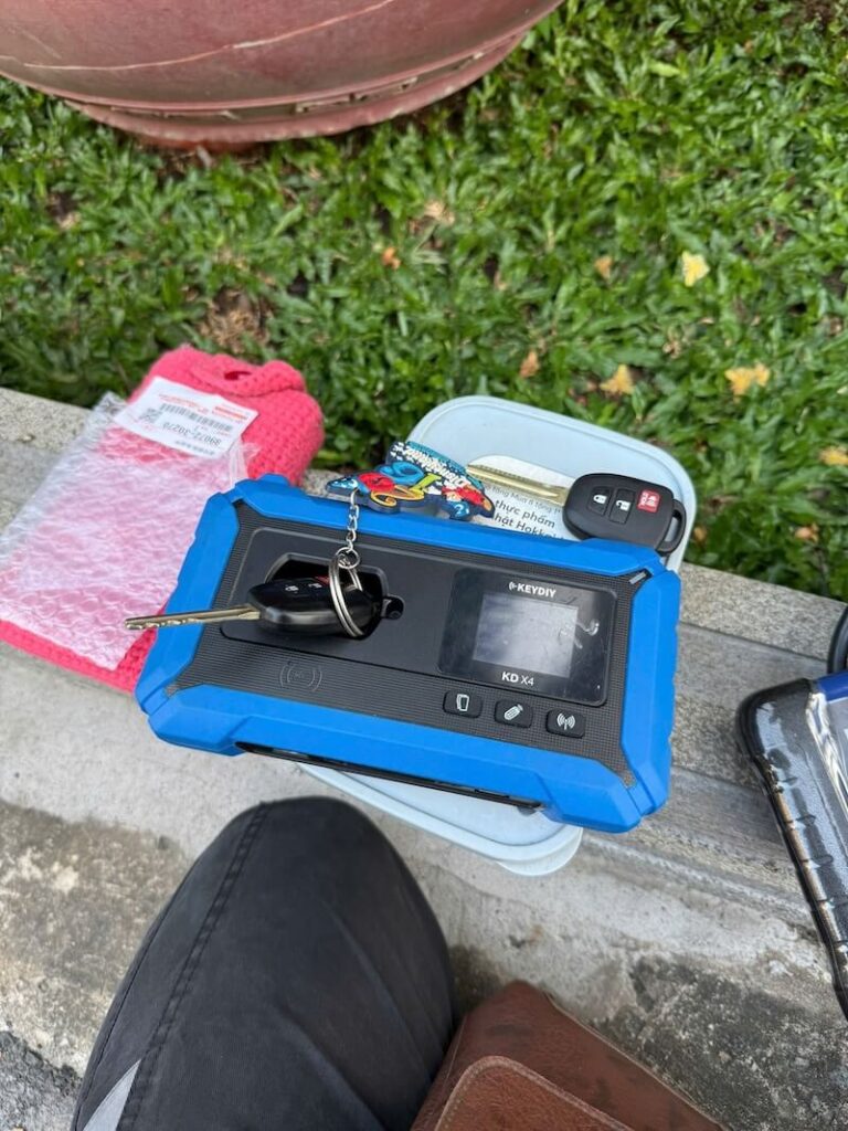 Sửa Remote Ô Tô Các Hãng | Tận Nơi, Lập Trình Chuyên Dụng