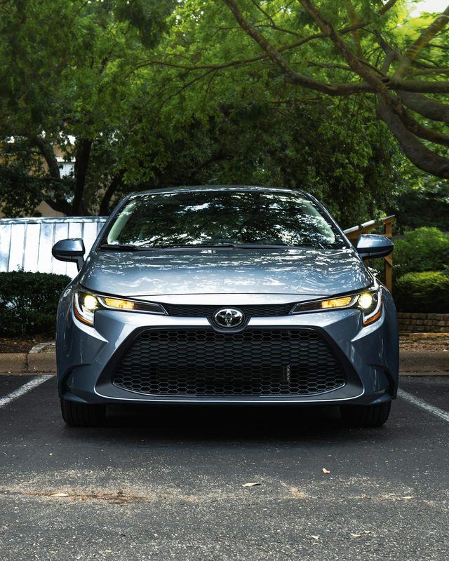 cách mở cửa xe vios khi quên chìa khóa