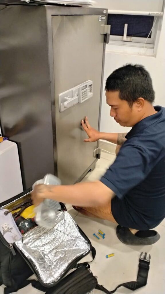 Dịch vụ Sửa khóa Lâm Đồng 24/7 | Sửa Khóa Tận Nơi | 15P Có Mặt