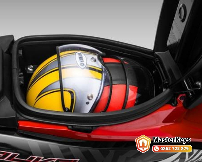 Cách Mở Cốp Xe Nouvo LX Bằng Nút SEAT