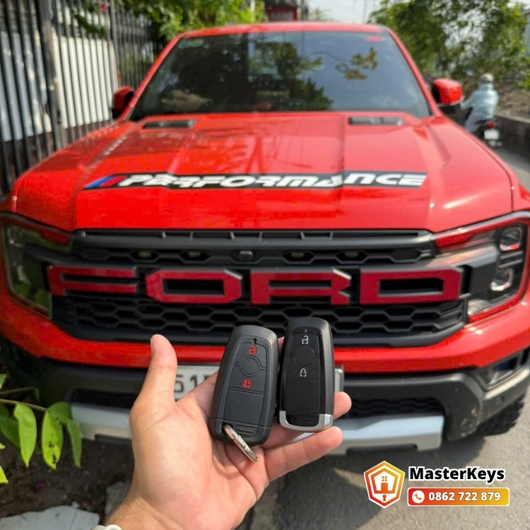 Chìa Khoá Ford Raptor Là Loại Gì? Cần Biết Trước Khi Tìm Thợ