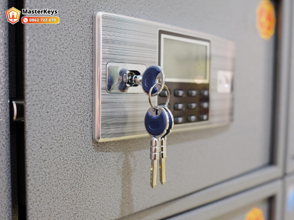Mất Chìa Khóa Két Sắt Phải Làm Sao? 5 Cách Xử Lý Không Phá Két