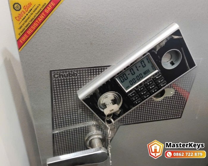 3. Sửa Khóa Két Sắt Quận 9