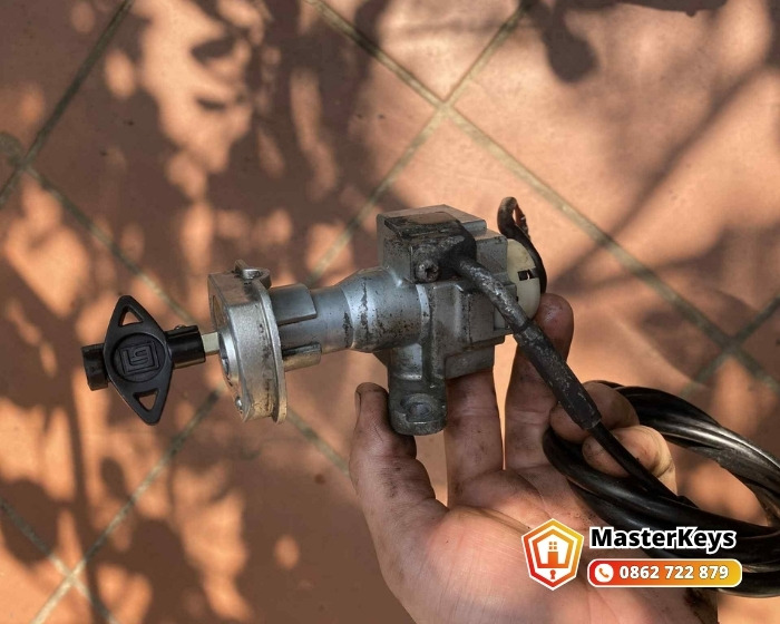 5 Dấu Hiệu Ổ Khóa Nouvo 4 Đang Hỏng Mà Nhiều Người Bỏ Qua