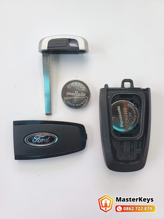 chìa smartkey ô tô tháo rời, lưỡi chìa dự phòng và pin cúc áo CR2450